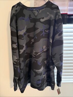 Reebok Grey & Navy Camo Pullover Sweatshirt
